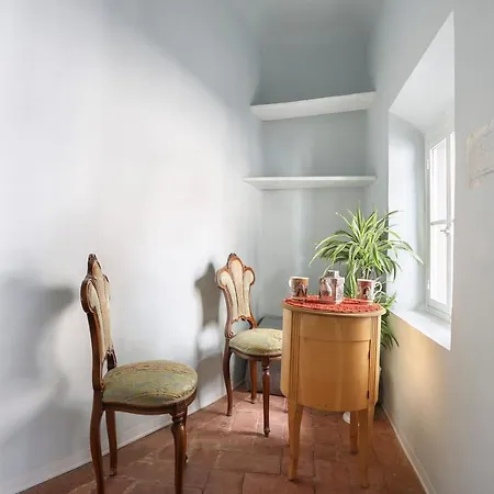Lullaby Near Palazzo Vecchio And Piazza Signoria -hosted By Sweetstay Apartment
