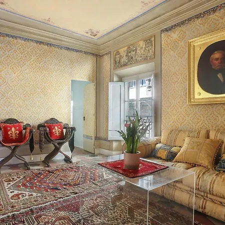 Lullaby Near Palazzo Vecchio And Piazza Signoria -hosted By Sweetstay Apartment